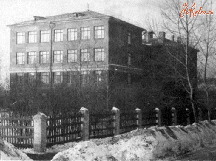 Москва - Школа в поселке Текстильщики