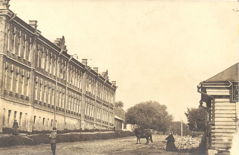 Венев - Старый Венёв. Духовное училище. 1915 год.