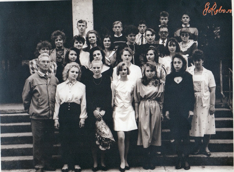 Болохово - 8 класс школы №2 в 1990 году