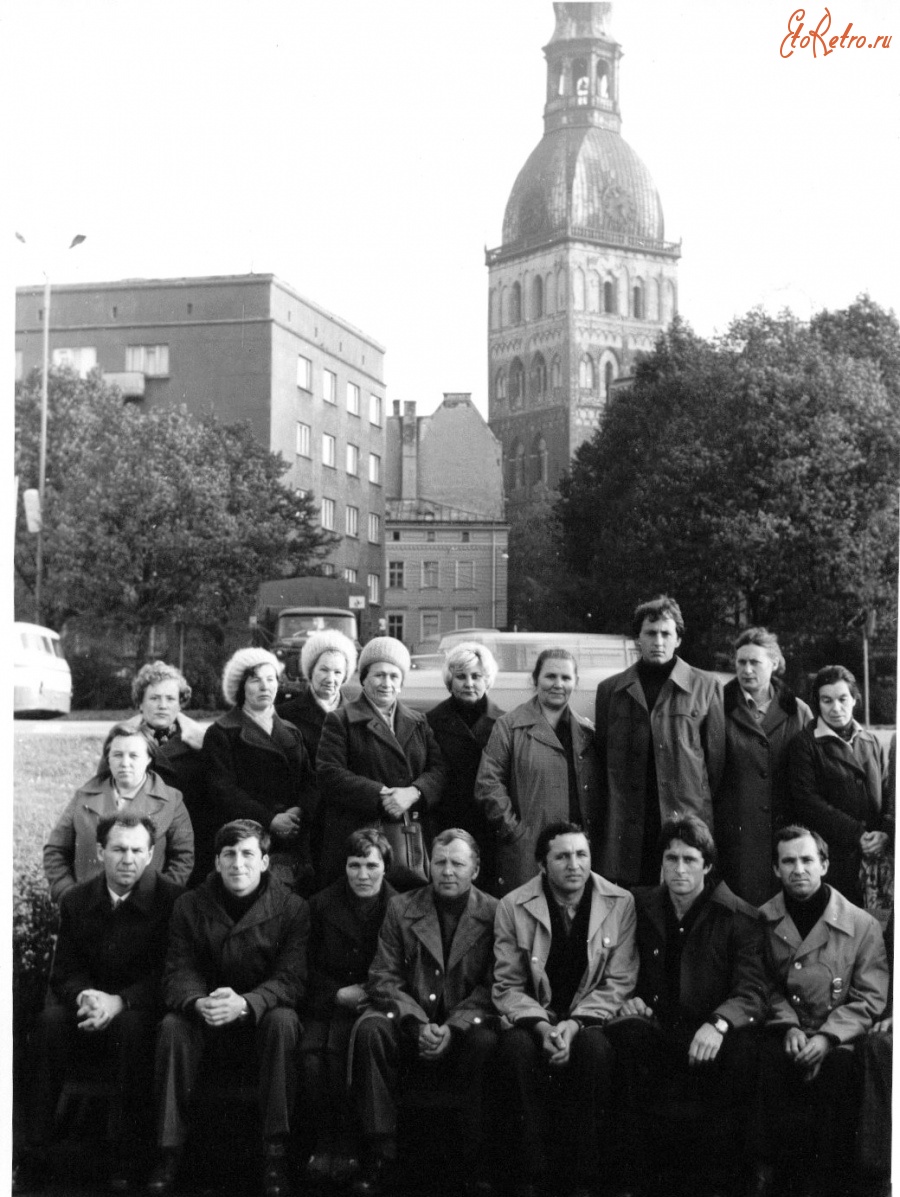 Болохово - Болоховский экспериментальный завод. Путешествие в Прибалтику. 1979 год.