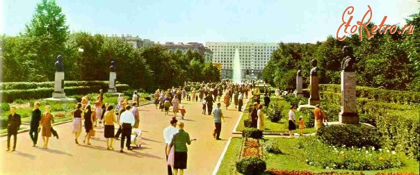 Санкт-Петербург - Московский Парк Победы.