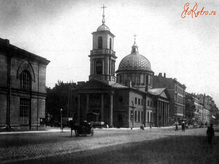Санкт-Петербург - Рядом с Окружным судом на Литейном проспекте стояла Сергиевская Всей Артиллерии церковь.