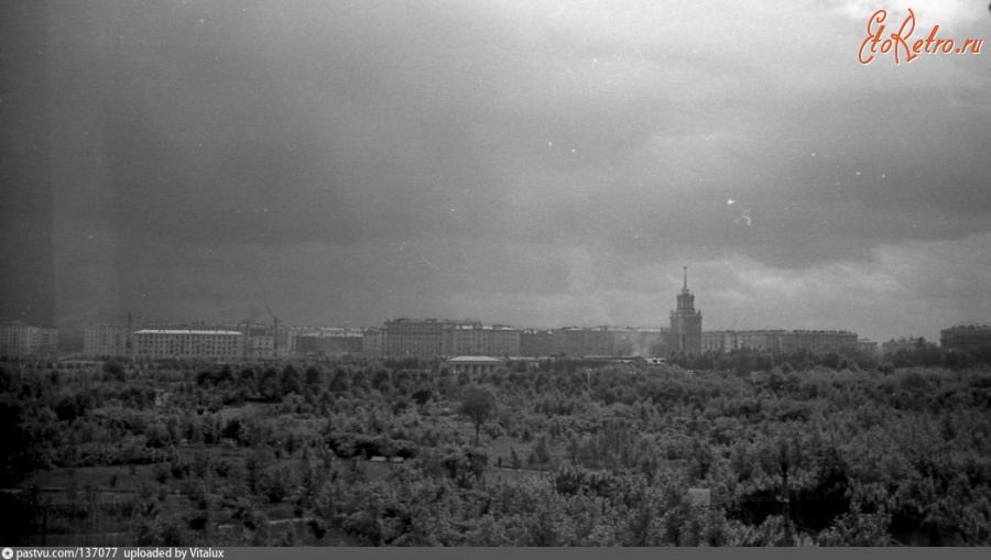 Санкт-Петербург - Панорама Московского парка Победы