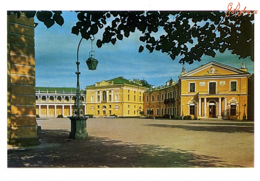 Санкт-Петербург - Павловск. Большой дворец (флигель).