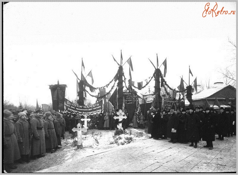 Санкт-Петербург - Траурный митинг на кладбище, посвященный памяти павших 9 января 1905 года