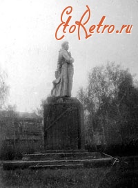 Барнаул - Памятник И.В.Сталину.