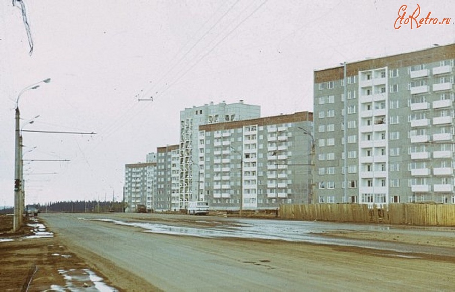 Ижевск - 1981 год.Улица Первомайская.Район Старого Аэропорта застраивается.