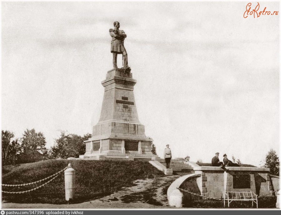 Хабаровск - Памятник графу Муравьёву-Амурскому