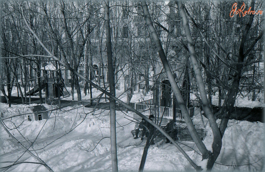 Чебоксары - город Чебоксары, сквер по улице Текстильщиков, 1980тые годы.  автор снимка Никитин Александр