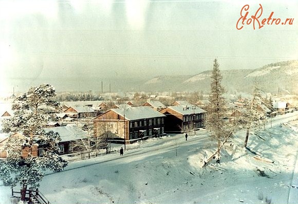 Томмот - Улица Укуланская в Томмоте. 1980-е гг. (теперь здесь мосты)