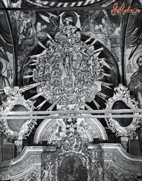 Ростов - Фрагмент иконостаса 1762-1765 гг. из Зачатьевского собора Спас-Яковлевского монастыря