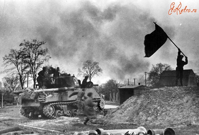 Германия - По пути в Берлин. Десант на броне американского среднего танка «Шерман»