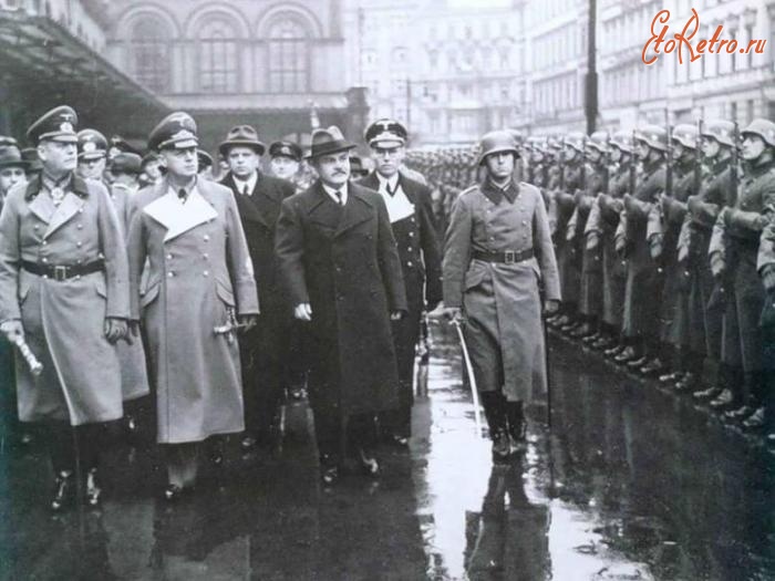 Берлин - Встреча В.М. Молотова на вокзале в Берлине 12 ноября 1940 года.