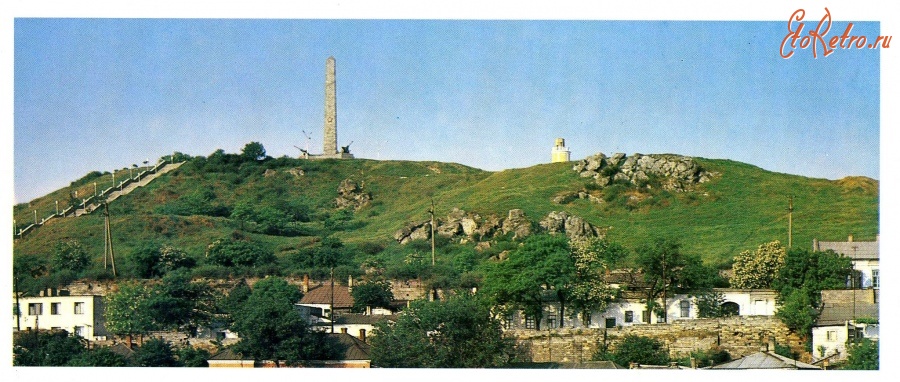 Автономная Республика Крым - Керчь. Вид на гору Митридат.