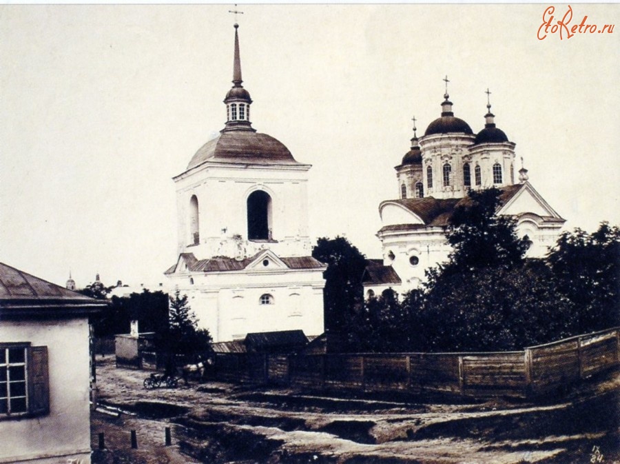 Киев - Киев.  Покровская церковь.