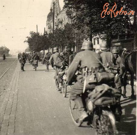 Киев - Вступление немецких войск в Киев. 1941 год.