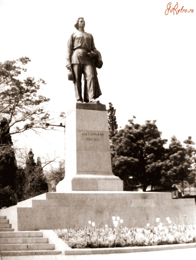 Ялта - Памятник М.Горькому