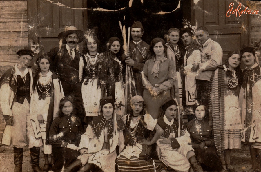 Маневичи - Театральна аматорська трупа з Маневич (1935-39)