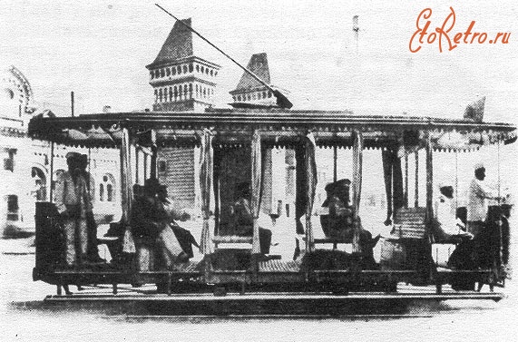 Днепропетровск - Один из первых трамваев на улицах