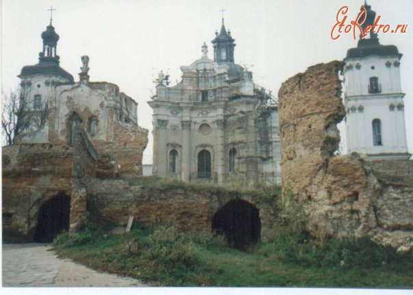 Бердичев - Монастырь-крепость ордена Босых Кармелитов был открыт 22 июля 1642 г.,