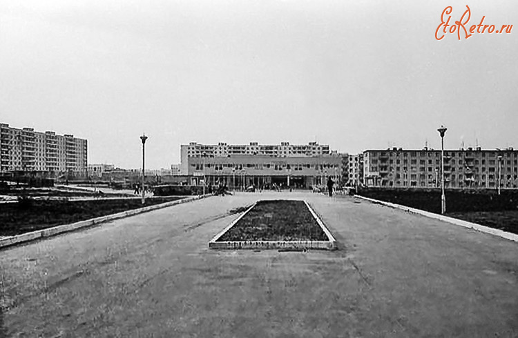 Зеленоград старое крюково корпуса. Старое крюково зеленоград. Микрорайон старый сайт. Самара улица осипенко 1980. Микрорайон старый сайт.