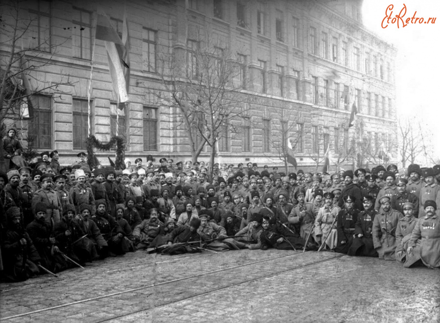 Львов - Русские войска во  Львове. 1914 г.