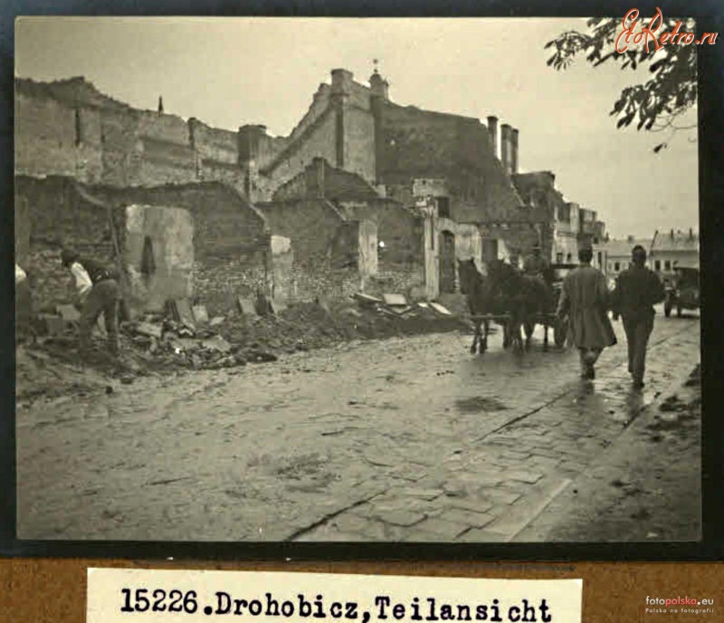 Дрогобыч - Дрогобич. Зруйновані росіянами будинки на вулиці Осмомисла.