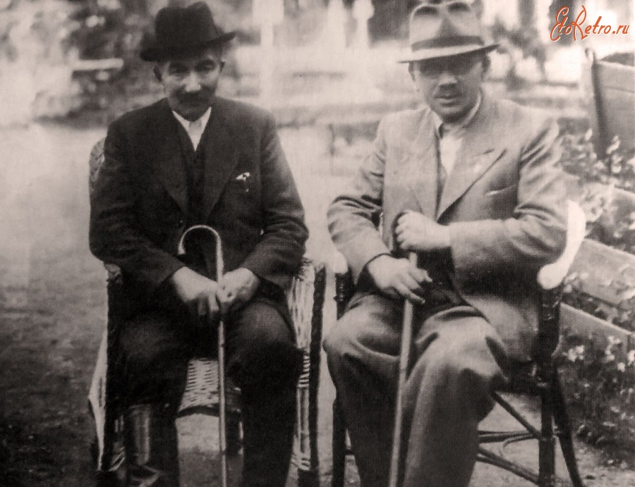 Трускавец - Курорт Трускавець. Вінсентій Вітос (зліва) та його  лікар Т.Тарговський.
