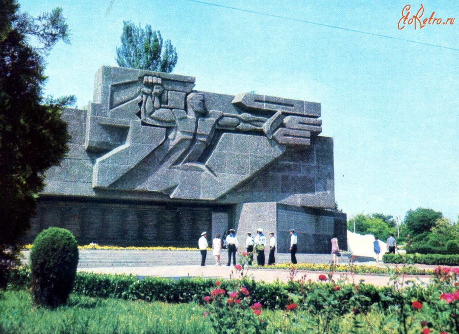 Севастополь - Мемориап героям обороны Севастополя 1941 - 1942 гг.