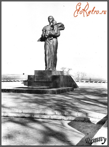 Канев - Монумент в Парке Славы