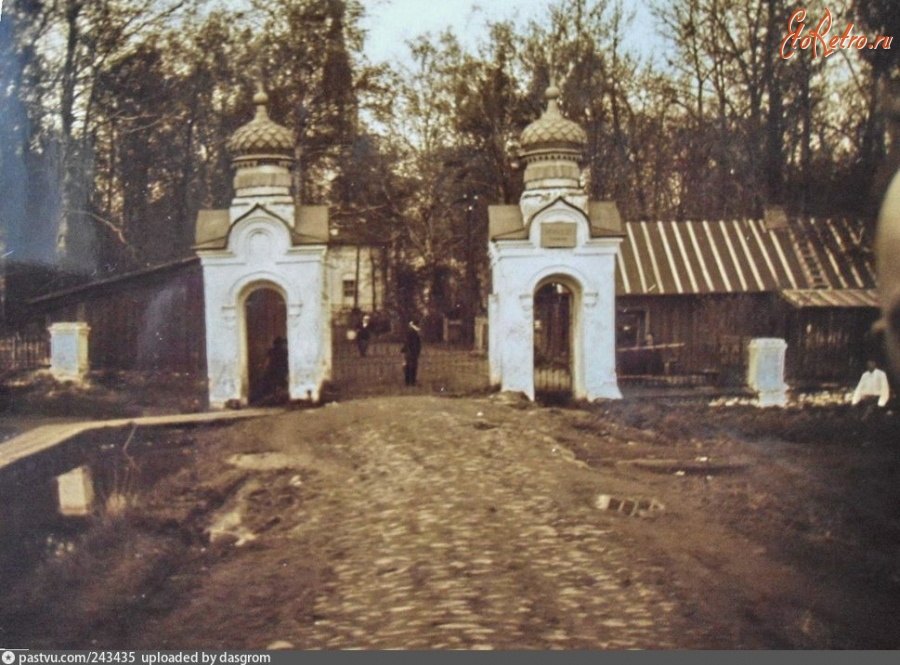 Вологда - Ворота Горбачевского кладбища