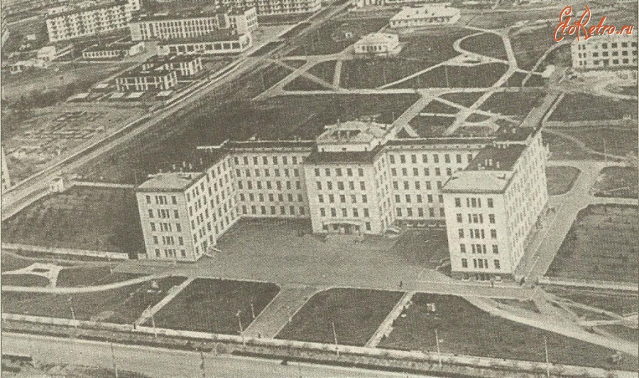 Симферополь - 6-я гор.больница 60-х годов.