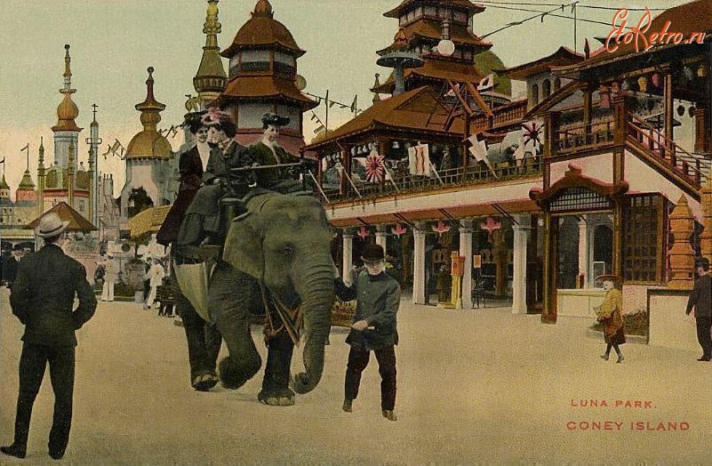 Нью-Йорк - Elephant Ride in Luna Park. Coney Island США,  Нью-Йорк (штат),  Нью-Йорк,  Бруклин