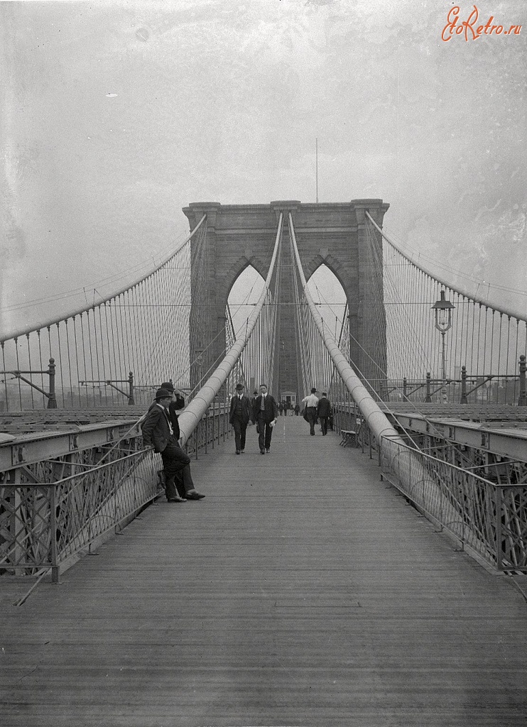 Нью-Йорк - Brooklyn Bridge Открытое море Looking East, New York City Side, July 7,