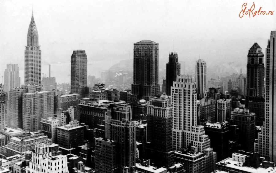 Нью-Йорк - Midtown, New York City, as viewed from Rockefeller Center. Lincoln Building (42nd Street, Manhattan), center. США,  Нью-Йорк (штат),  Нью-Йорк,  Манхеттен
