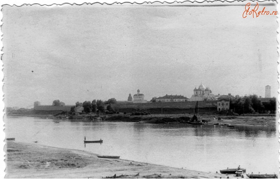 Великий Новгород - Вид на Волхов и Кремль