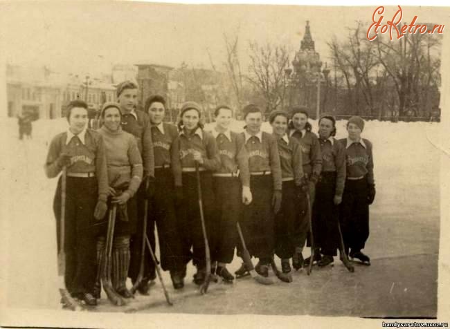 Саратов - Женская хоккейная команда 