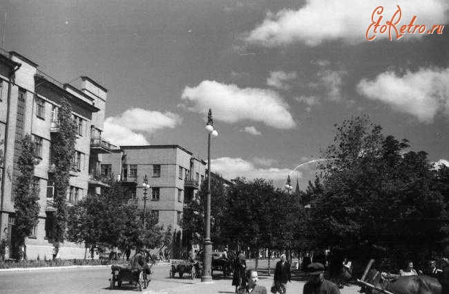 Саратов - Коммунарная площадь и улица Радищева