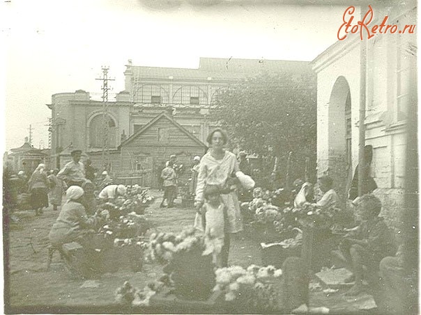 Саратов - Крытый рынок и Митрофановская площадь