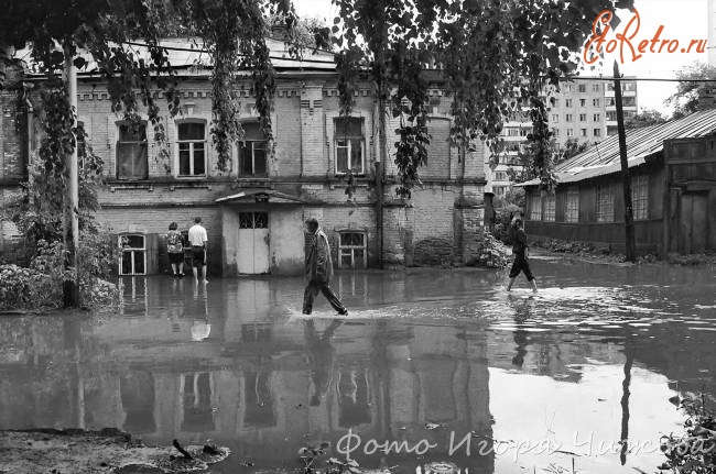 Саратов - Потоп на Пугачевской улице