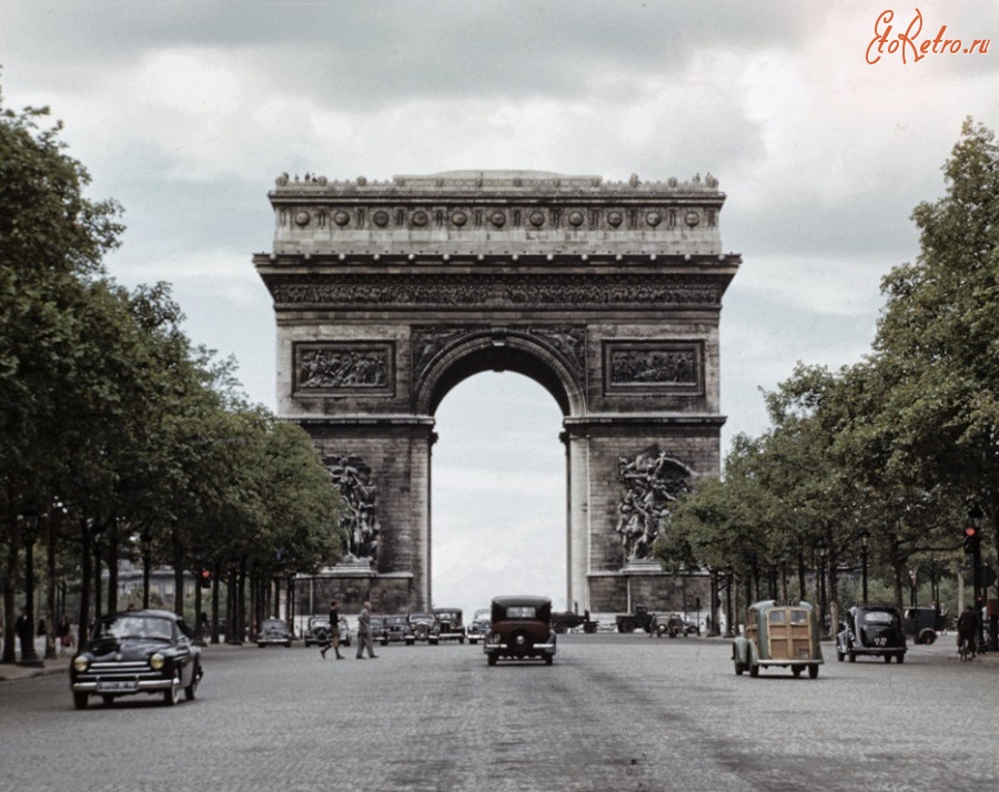 Париж - Arc de Triomphe Франция , Метрополия Франция , Иль-де-Франс , Париж