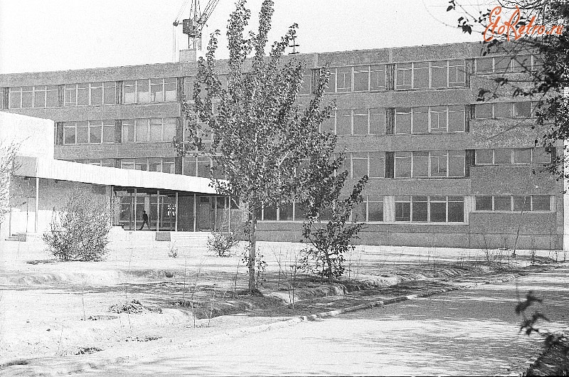 Кустанай школа 15. 23 школа петропавловск. Школа 1 петропавловск. Школа 5 петропавловск-камчатский. Западный казахстан аксай.