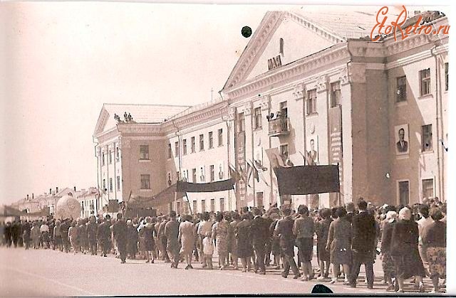 Байконур - Ленинск,демонстрация 1 мая 1963г.