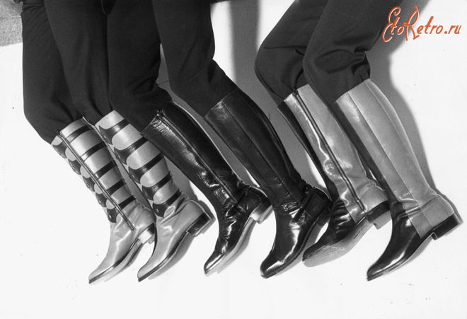 Ретро мода - Обувь на плоской подошве Pierre Cardin