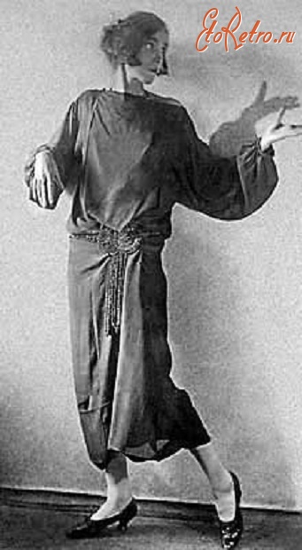 Ретро мода - Актриса немого кино Александра Хохлова в платье работы Надежды Ламановой, 1924 год