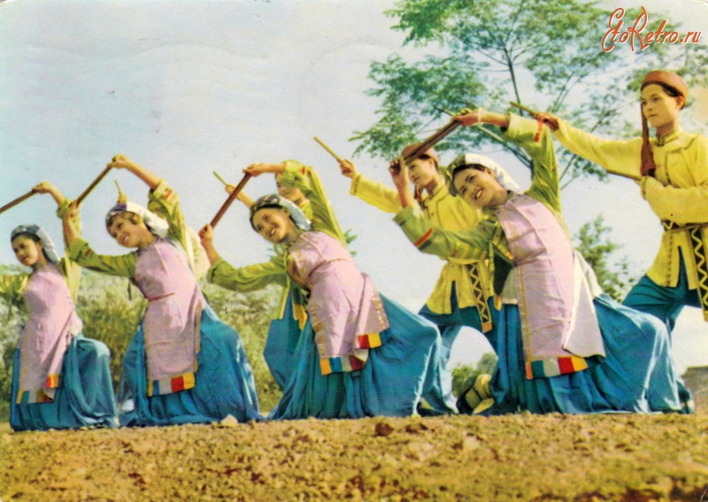Ретро открытки - Танец с бамбуковыми флейтами