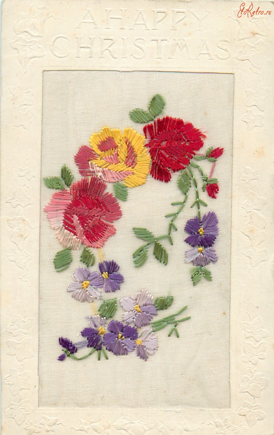 Ретро открытки - Венок из роз и фиалок