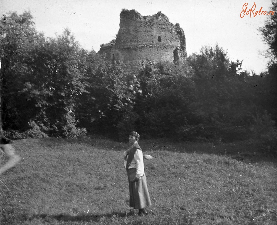 Литва - Ruiny zamku w Trokach w latach 30 XX wieku. Литва,  Вильнюсский уезд,  Тракайский район