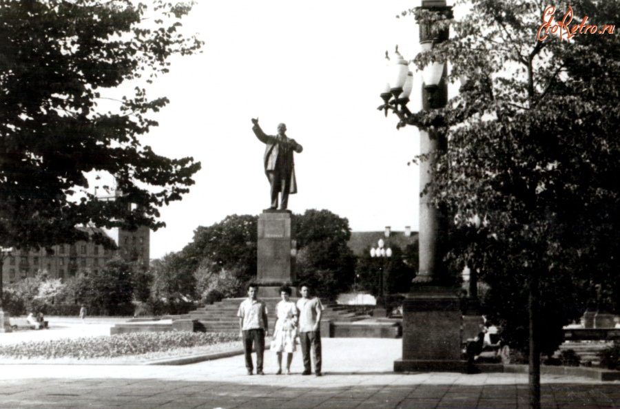 Вильнюс - Площадь Ленина (ныне — Лукишкская) в Вильнюсе