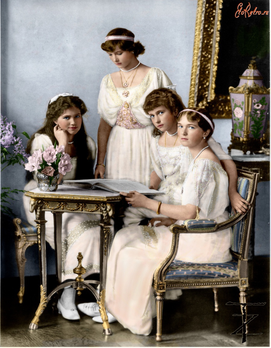 Ретро знаменитости - Великие княжны Мария , Татьяна , Анастасия,Ольга . 1914.